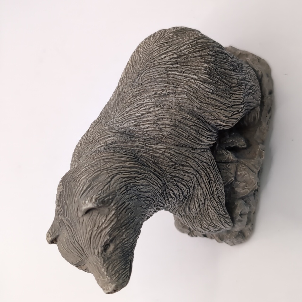 1985 Mount St. Helens Volcanic Ash Sculpture Black Bear - Hand Crafted & Signed - Picture 9 of 12